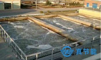 生物濾池法處理污泥，控制污泥的臭味